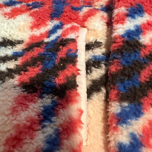 SO Vibrant Plaid Sherpa Fleece Jacket - Picture 2 of 9